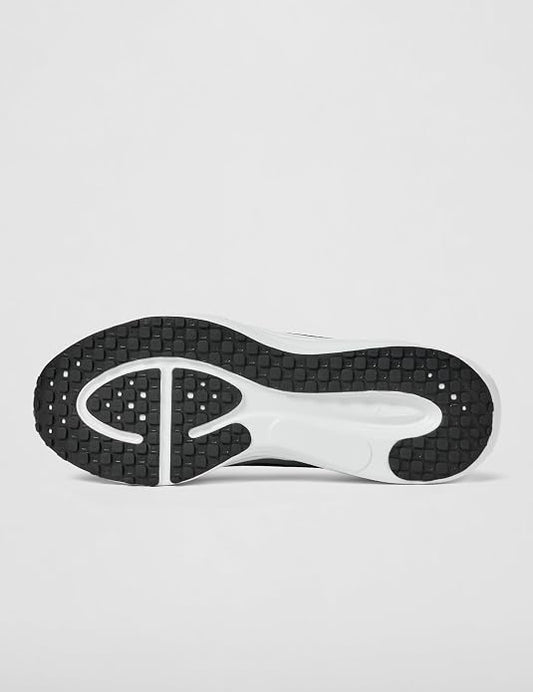 Nike Nike Revolution 8 mens Sneaker